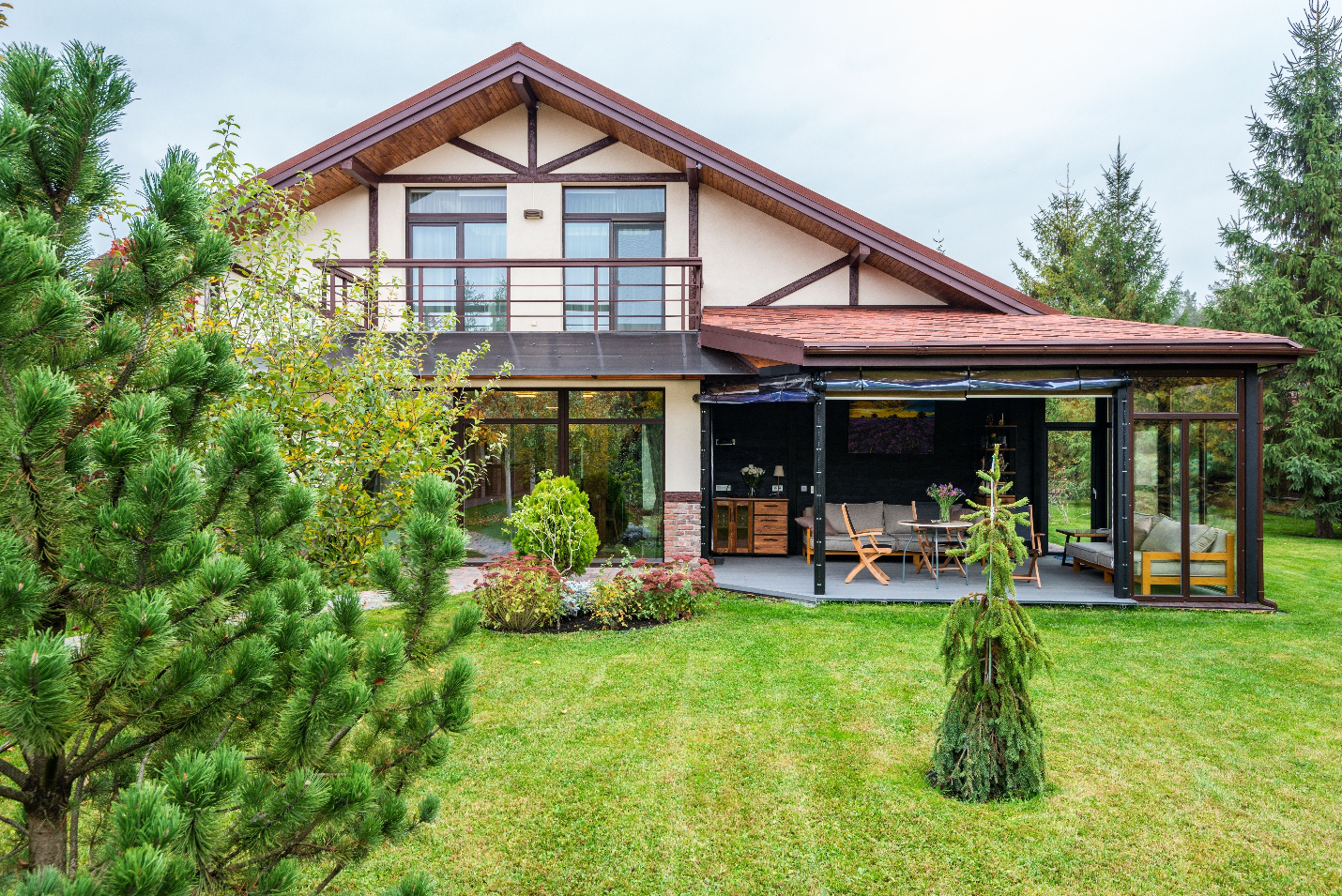 Lawn maintenance services help busy homeowners enjoy a beautiful outdoor space without giving up every weekend.